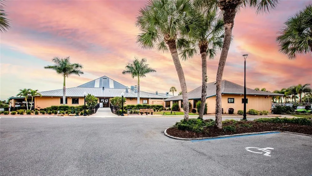2100 Kings Hwy, Punta Gorda, FL 33980
