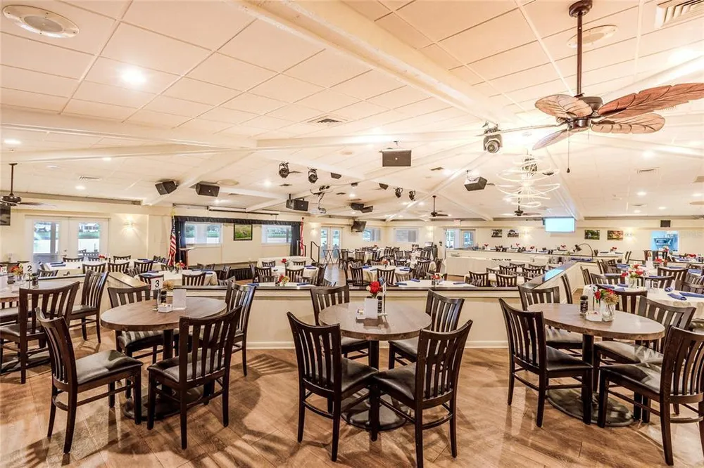 2100 Kings Hwy, Punta Gorda, FL 33980