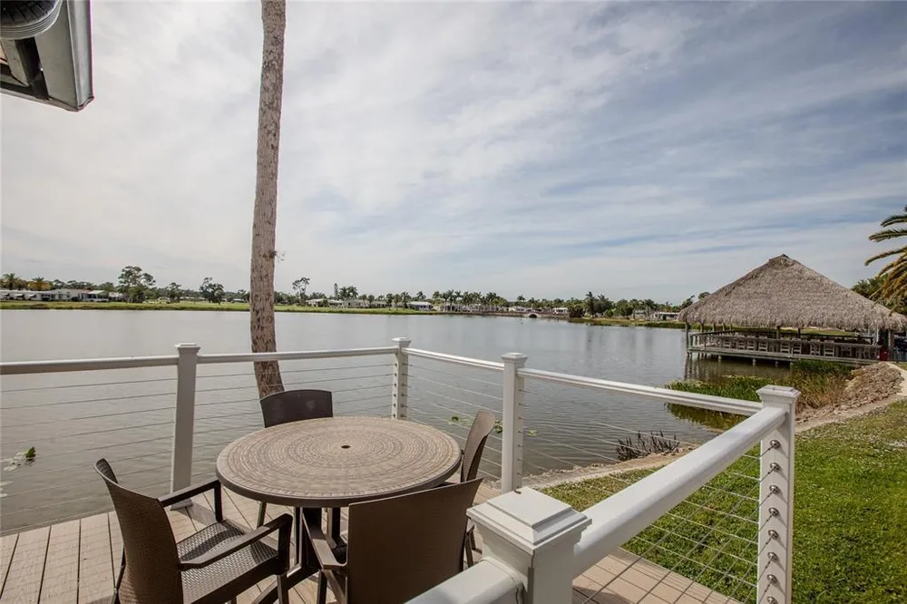 2100 Kings Hwy, Punta Gorda, FL 33980