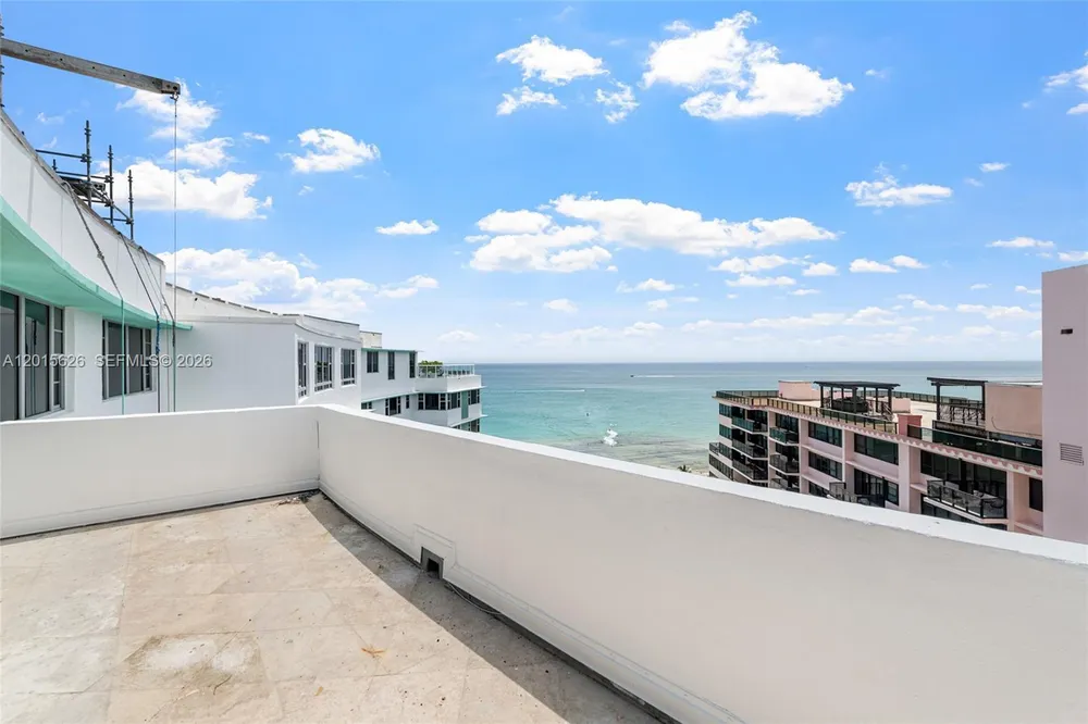 5255 Collins Ave, Miami Beach, FL 33140