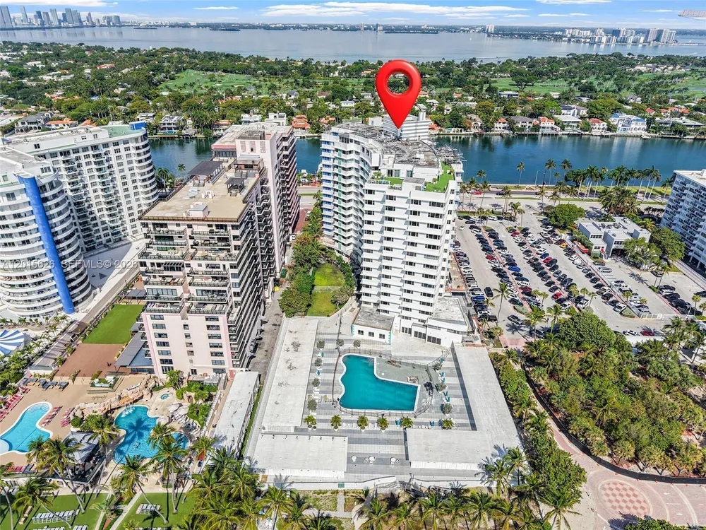 5255 Collins Ave, Miami Beach, FL 33140