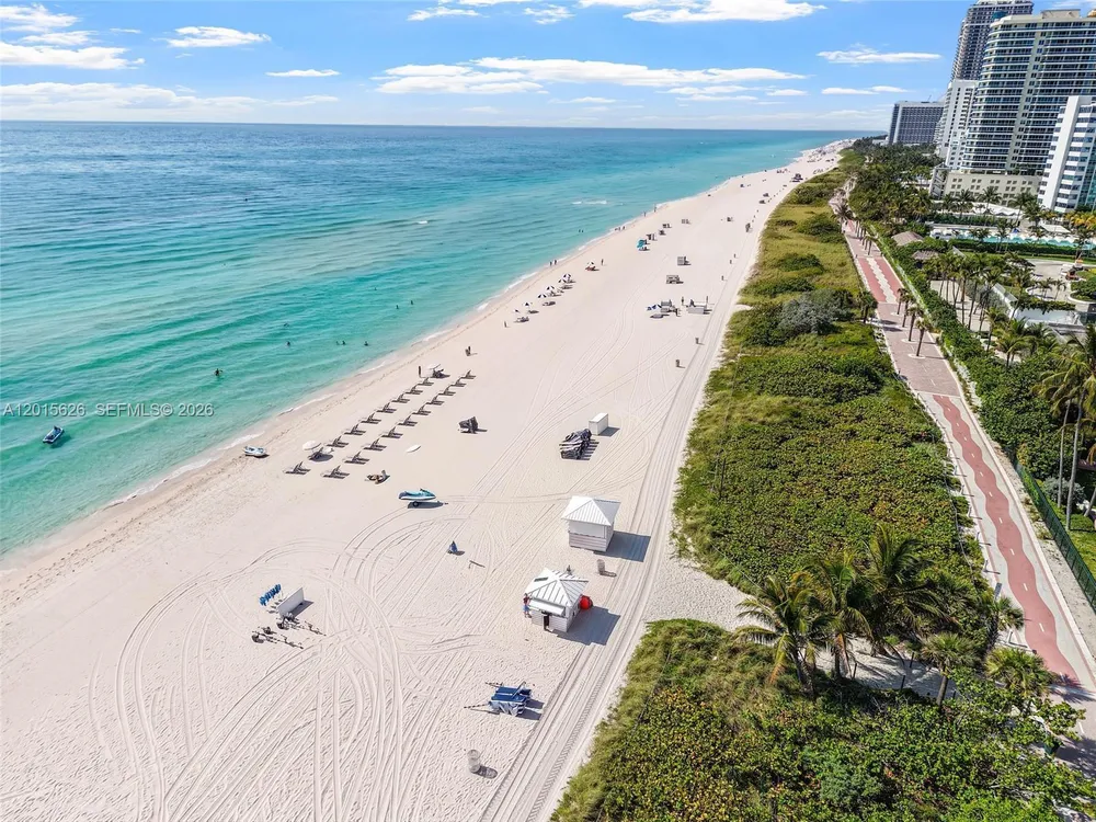 5255 Collins Ave, Miami Beach, FL 33140