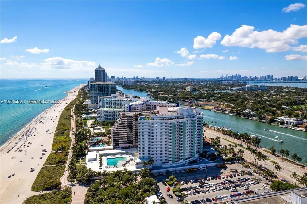 5255 Collins Ave, Miami Beach, FL 33140
