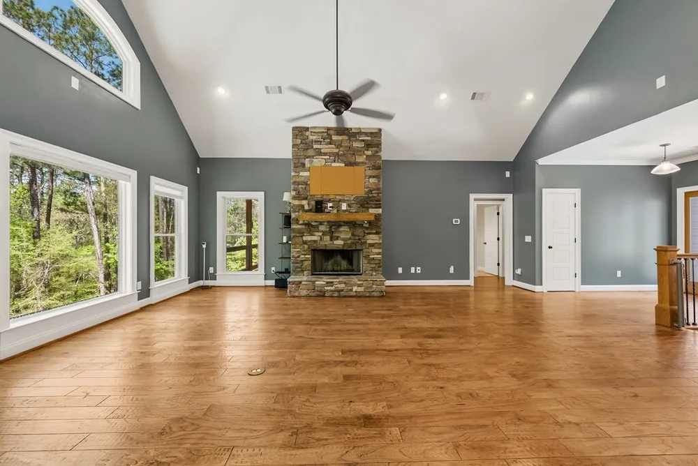 900 Oakcrest Dr, Columbus, GA 31904