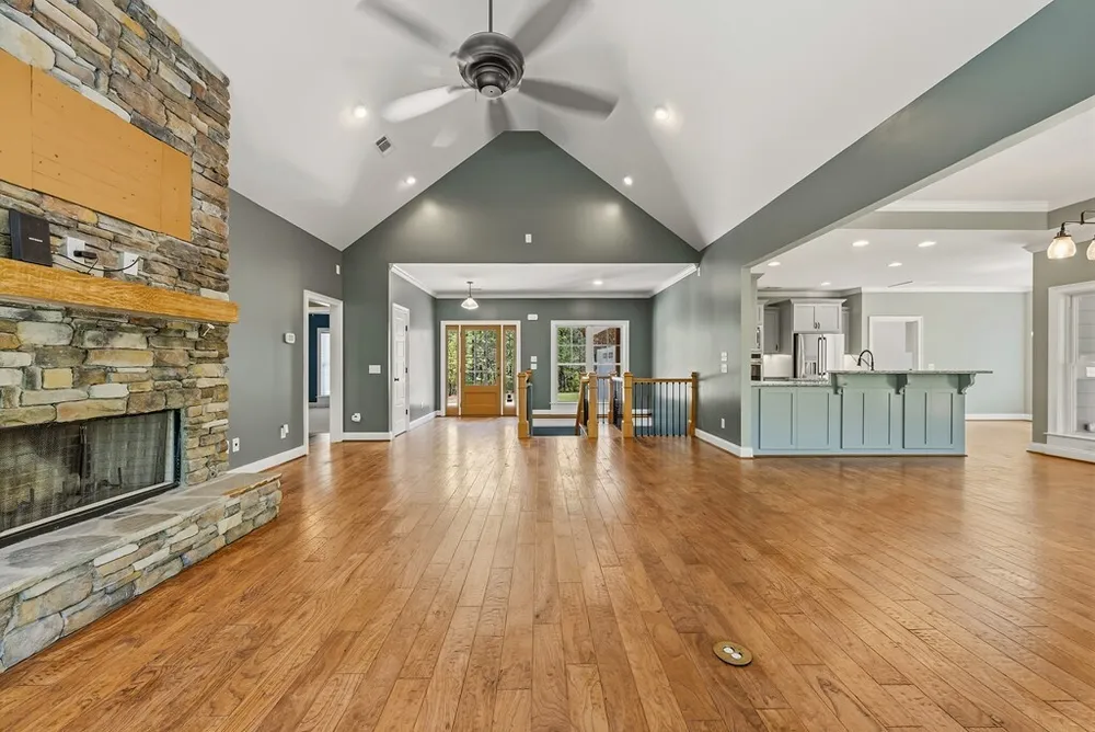 900 Oakcrest Dr, Columbus, GA 31904