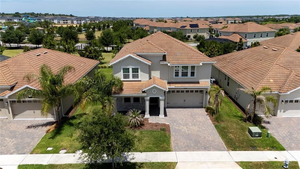 8983 Croquet Ct, Davenport, FL 33896