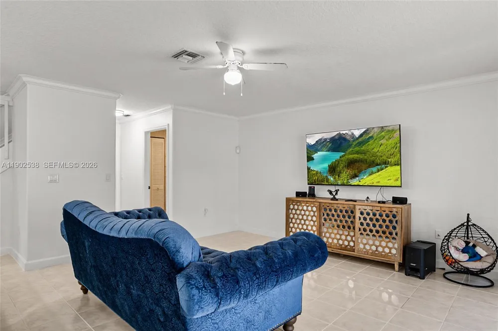 2261 NW 139th Ave, Sunrise, FL 33323