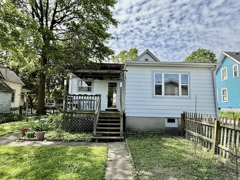 610 W Union St, Champaign, IL 61820