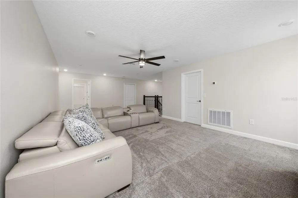 8983 Croquet Ct, Davenport, FL 33896