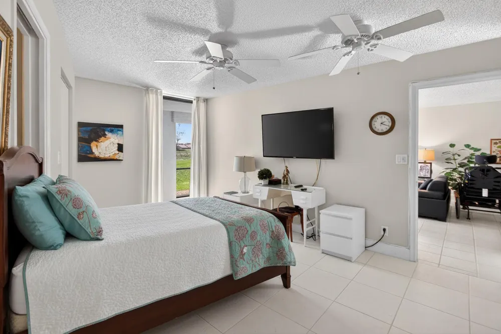 3485 Environ Blvd, Lauderhill, FL 33319