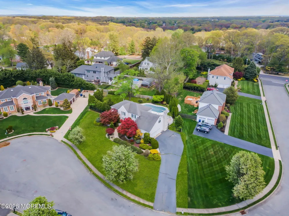 9 Violet Dr, Ocean, NJ 07712