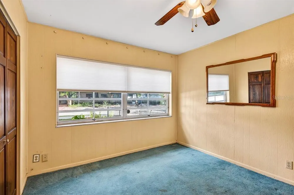 825 W Whatley Pl, Tampa, FL 33604