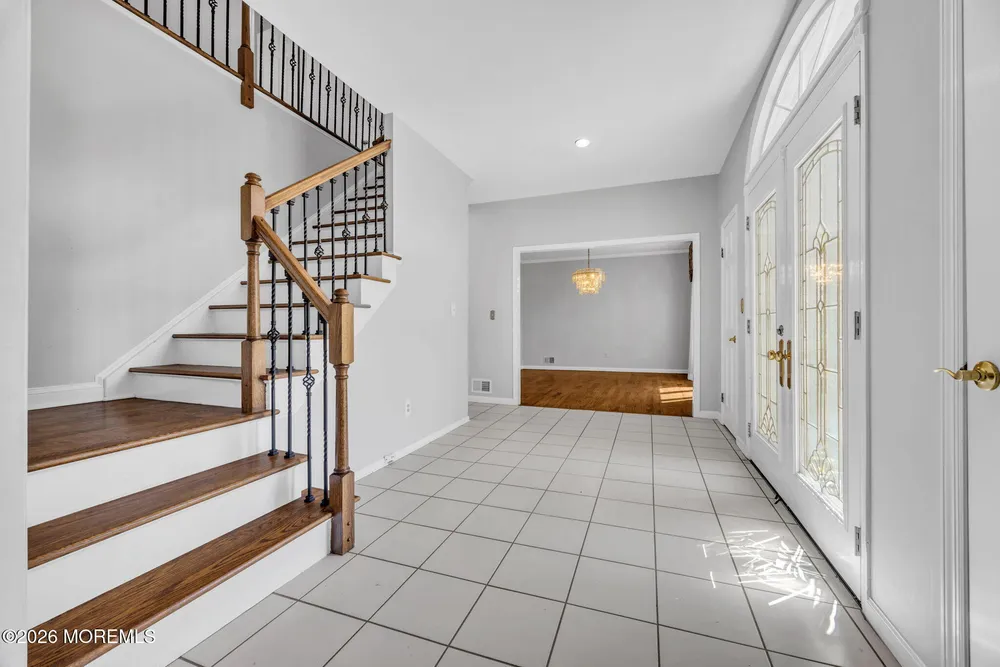 9 Violet Dr, Ocean, NJ 07712