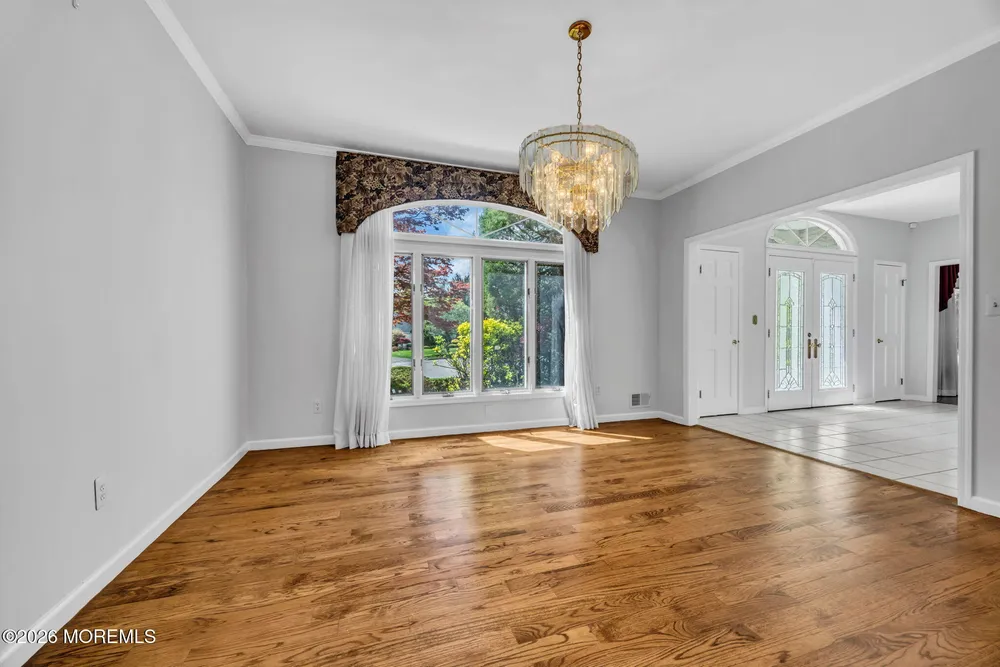 9 Violet Dr, Ocean, NJ 07712