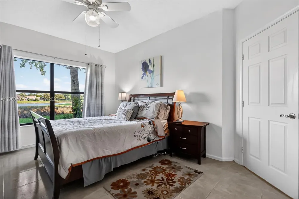 8033 Aberdeen Dr, Boynton Beach, FL 33472