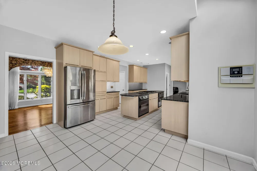 9 Violet Dr, Ocean, NJ 07712