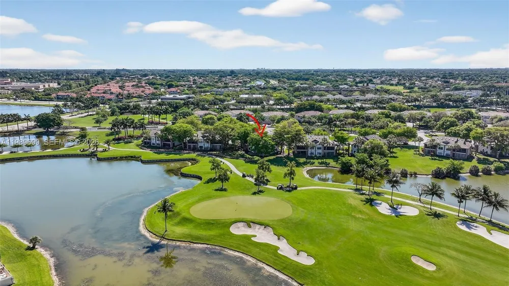 8033 Aberdeen Dr, Boynton Beach, FL 33472