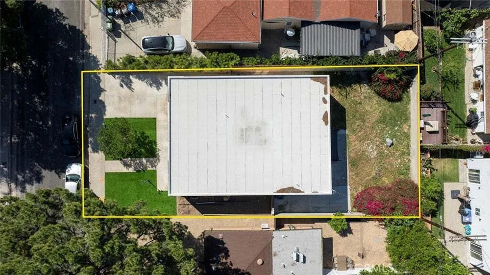 10823 Parr Ave, Sunland, CA 91040