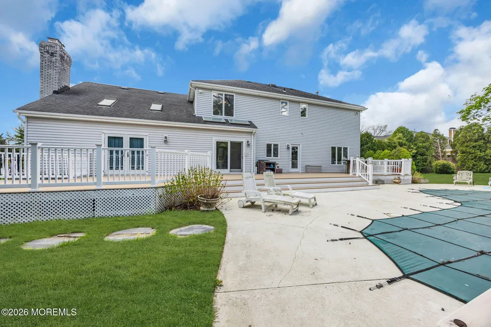 9 Violet Dr, Ocean, NJ 07712