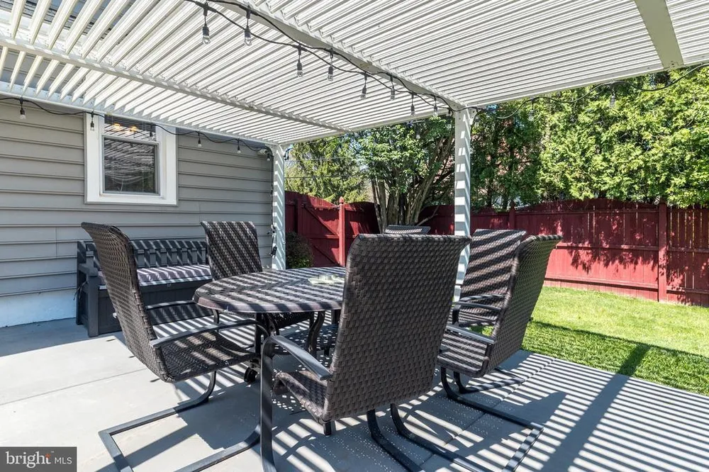 1605 N Line St, Lansdale, PA 19446