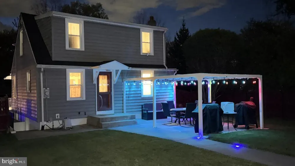 1605 N Line St, Lansdale, PA 19446