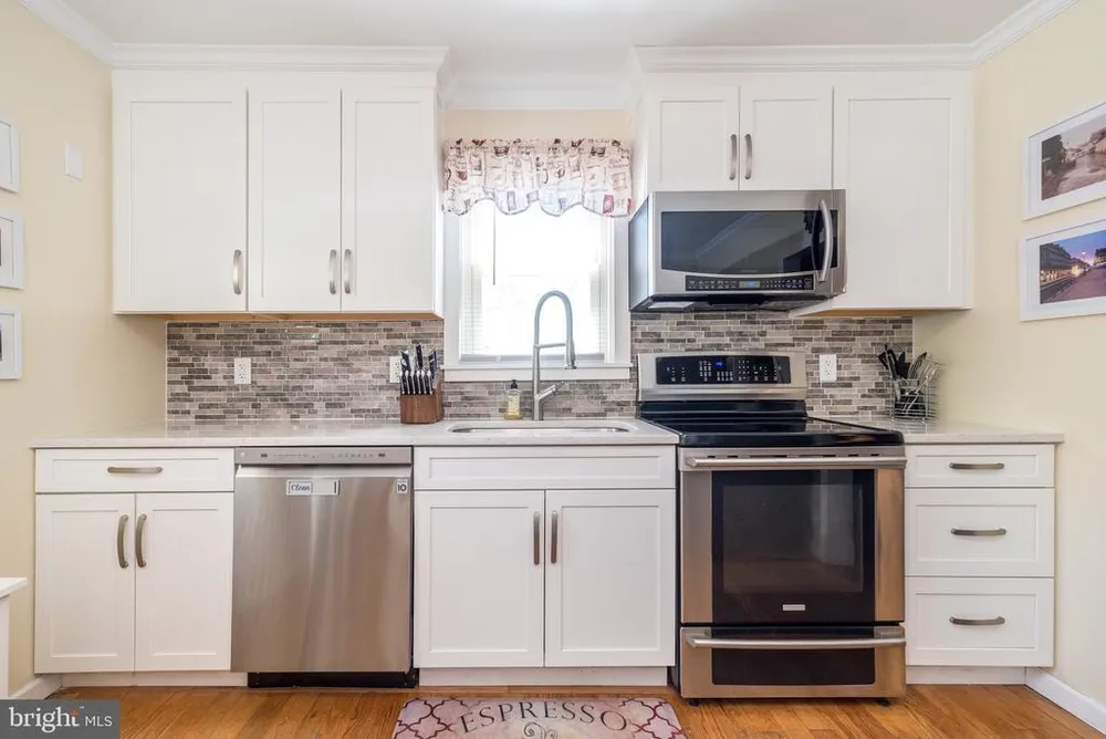 1605 N Line St, Lansdale, PA 19446