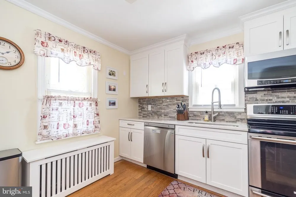 1605 N Line St, Lansdale, PA 19446