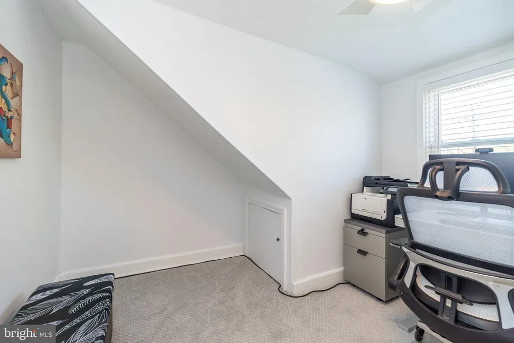 1605 N Line St, Lansdale, PA 19446
