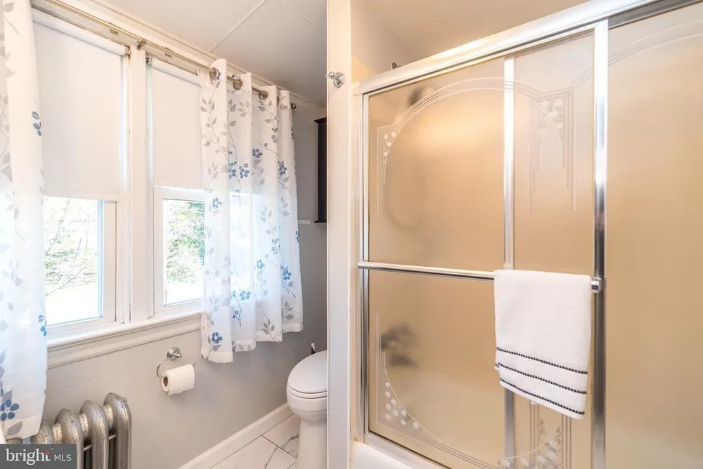 1605 N Line St, Lansdale, PA 19446