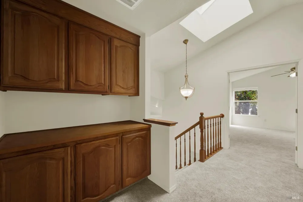 742 Violet Ln, Vacaville, CA 95687