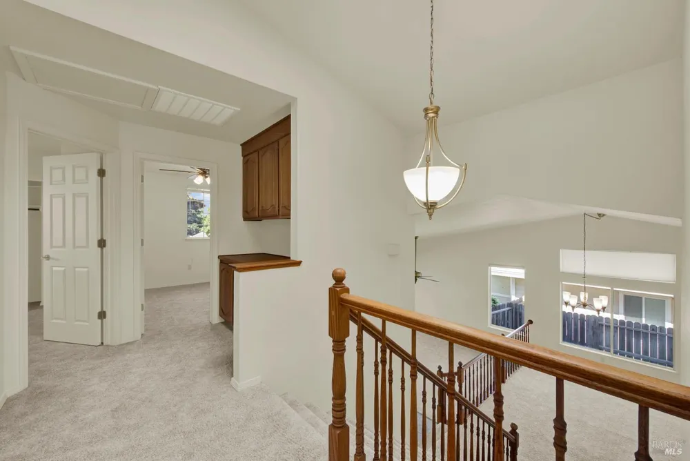 742 Violet Ln, Vacaville, CA 95687