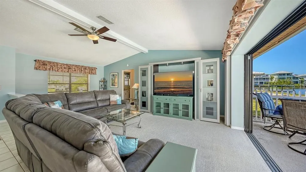 723 Portia St N, Nokomis, FL 34275