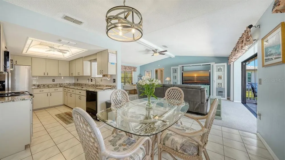 723 Portia St N, Nokomis, FL 34275