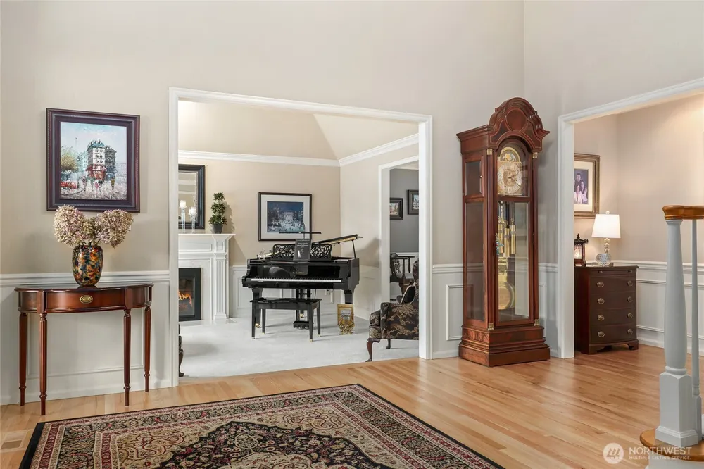 22519 SE 46th Pl, Sammamish, WA 98075