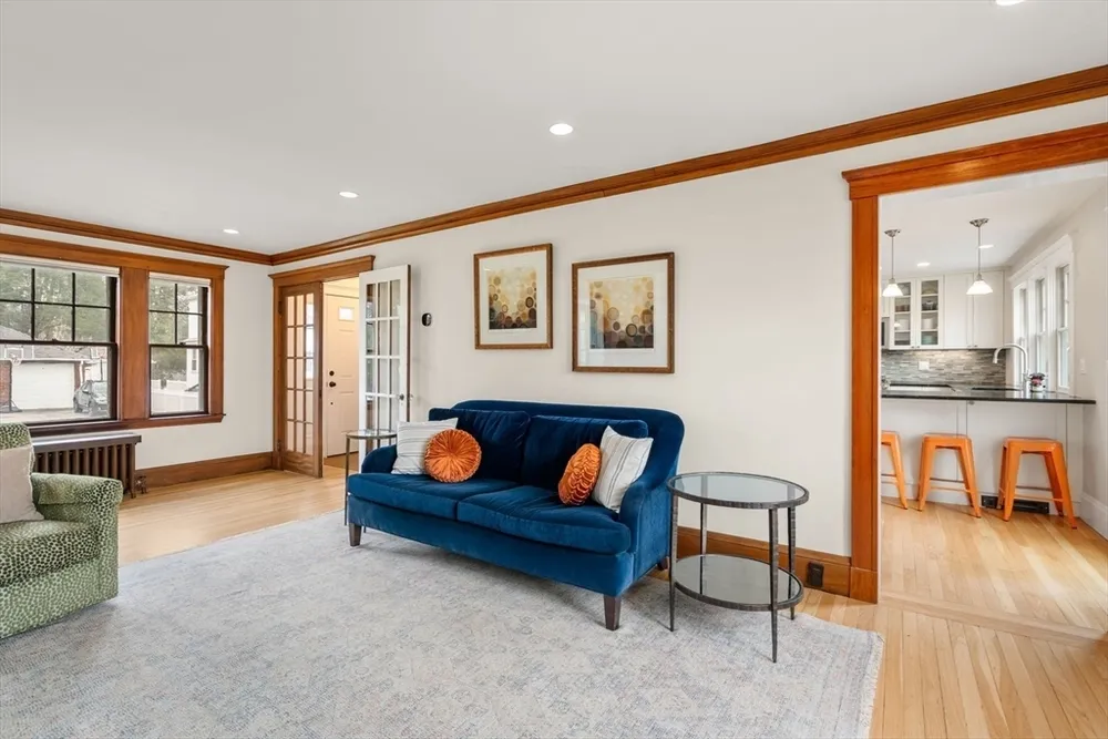 16 Preble Gardens, Belmont, MA 02478
