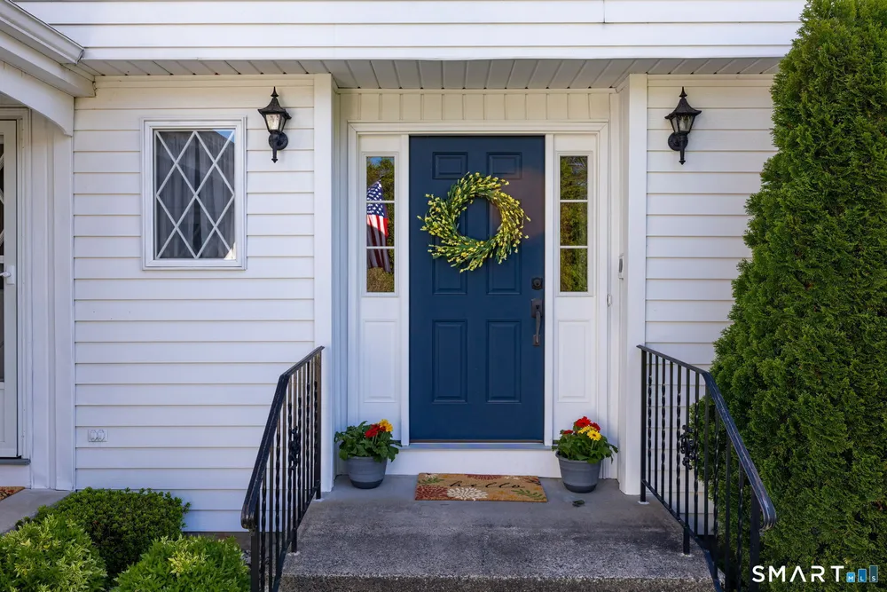 71 Whippoorwill Way, Wethersfield, CT 06109