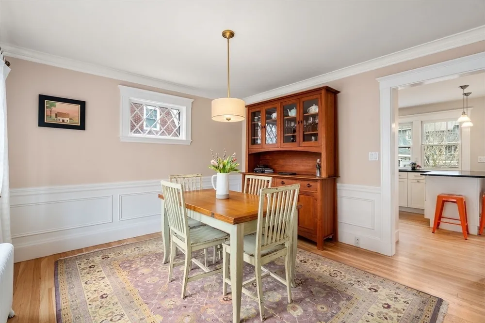 16 Preble Gardens, Belmont, MA 02478