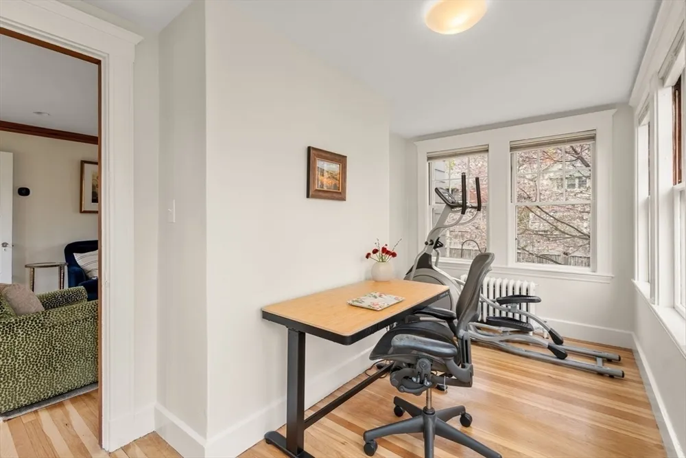 16 Preble Gardens, Belmont, MA 02478