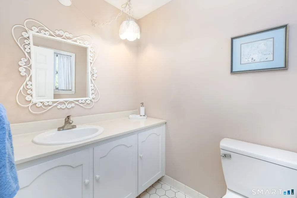 71 Whippoorwill Way, Wethersfield, CT 06109