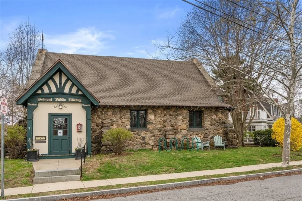 16 Preble Gardens, Belmont, MA 02478