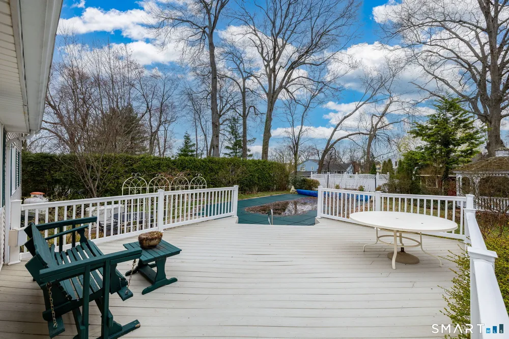 269 Pine Ln, Wethersfield, CT 06109