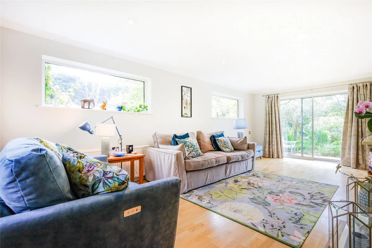 East Hill Drive, Liss, Hampshire, GU33