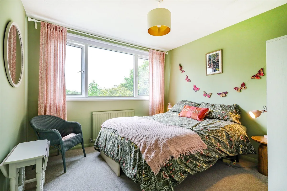 East Hill Drive, Liss, Hampshire, GU33
