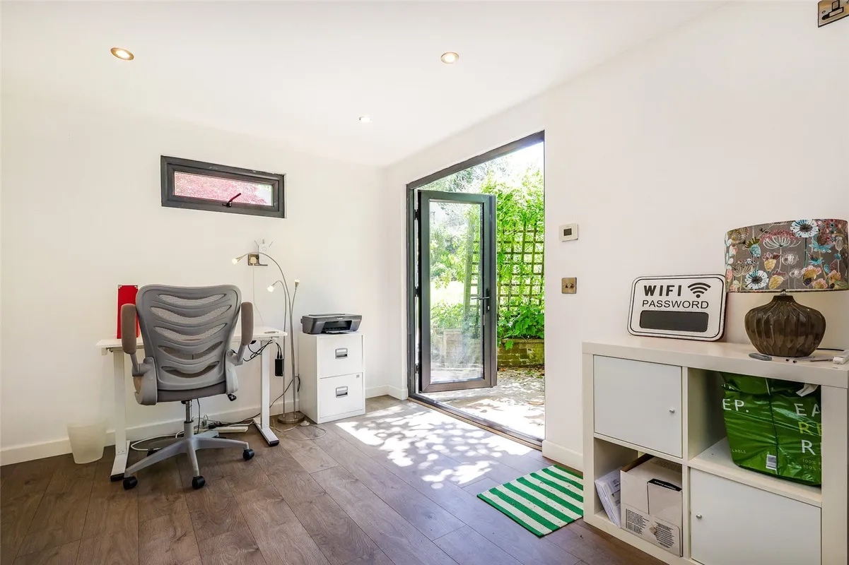 East Hill Drive, Liss, Hampshire, GU33