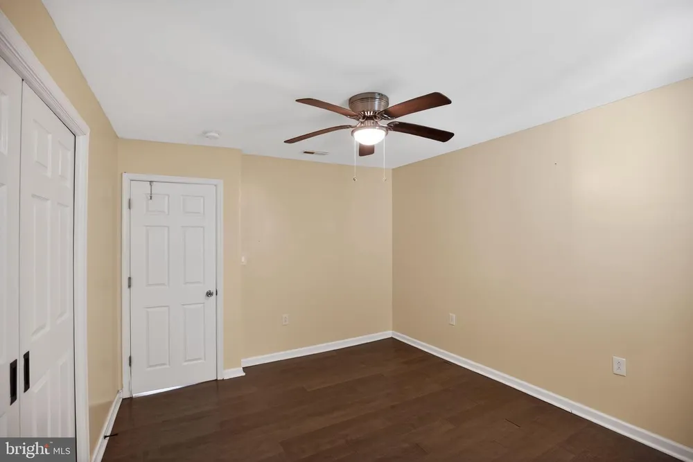 2646 Jenkintown Rd, Glenside, PA 19038