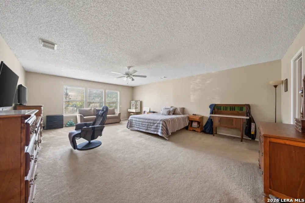 6630 Meadow Fawn Dr, Converse, TX 78109