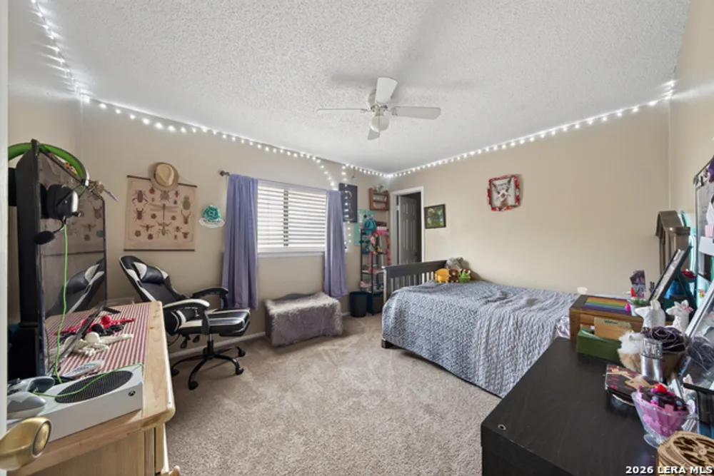 6630 Meadow Fawn Dr, Converse, TX 78109