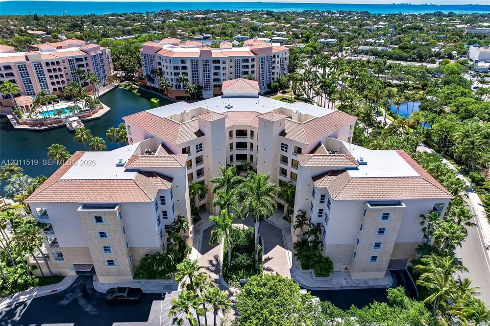 705 Crandon Blvd, Key Biscayne, FL 33149