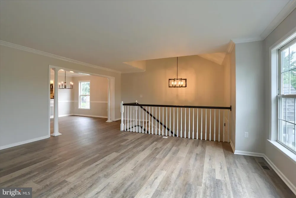 1199 Cross Creek Dr, Mechanicsburg, PA 17050