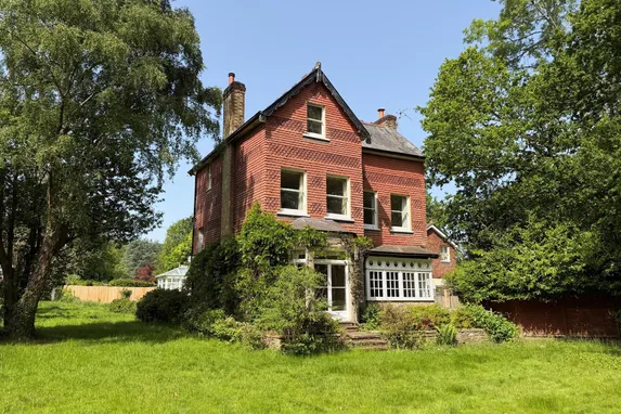 Horsham Road, Dorking, RH5